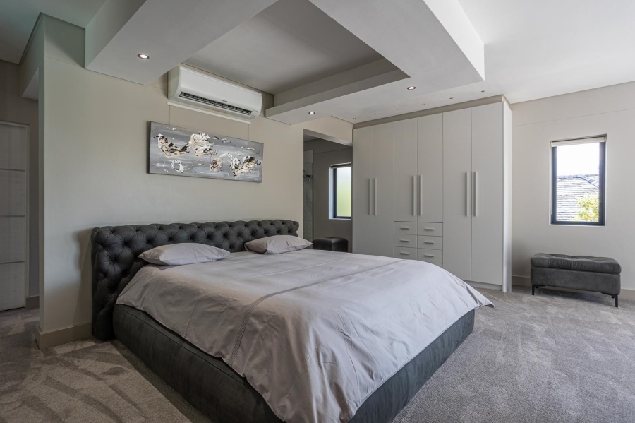 4 Bedroom Property for Sale in Paarl Western Cape